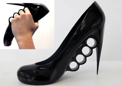 angelus-mortis-13: @asianheaux I feel like you’d rock these *stab stab*