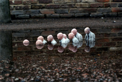 likeafieldmouse:  Isaac Cordal - Cement Eclipses (2012)