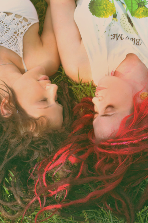 nourishmydirt:  Me and my honey layin in tha sun 