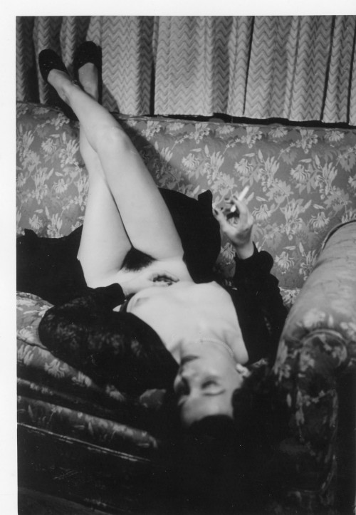 billyjane:Smoking hot, pre-1950 from  eBay