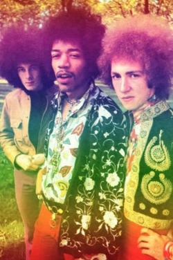 loldonthate:  The Jimi Hendrix Experience  Cool kats