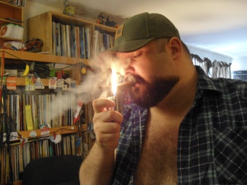 talekjr:  bbbchicago:  F  L  A  M  E  Hot