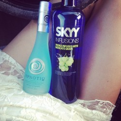 revengeofthewicked:  Alcoholics unite. #skyy