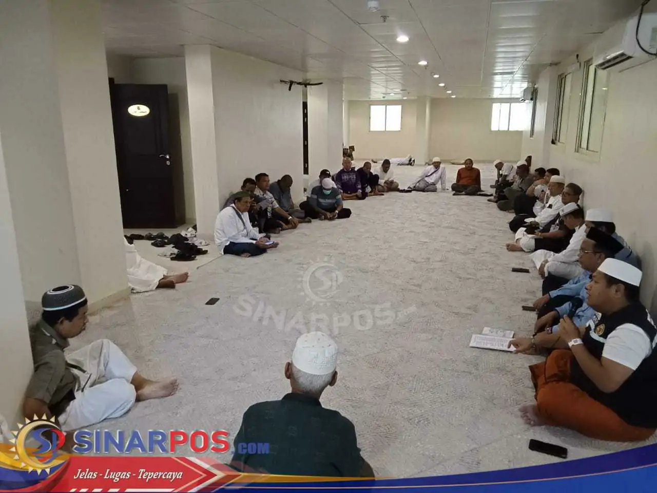 Jemaah Haji Kloter 03 KNO Ikuti Pemantapan Bimbingan Manasik Haji di Makkah