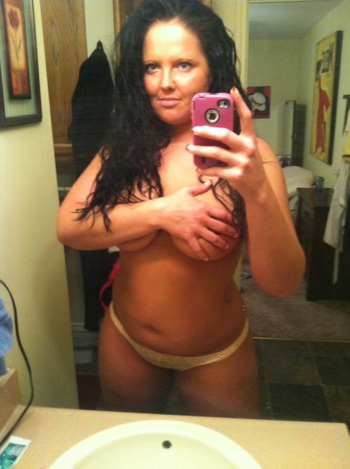 brittany-gazdacko-and-friends:  This slut loves being spread and has slept with her