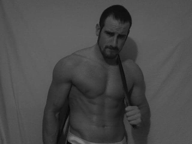 aidenisking:9/? Rare photos of Aiden English. 😍