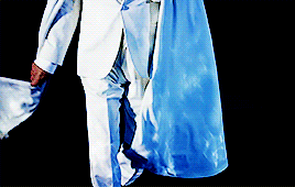 hardyness:Star Wars Cast → Mark Hamill wearing a tuxedo and white cape like a boss