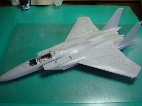 実は2機同時製作していたF-15。こちらはTWO BOBSのデカールを使いAggressorカラーで仕上げる予定。