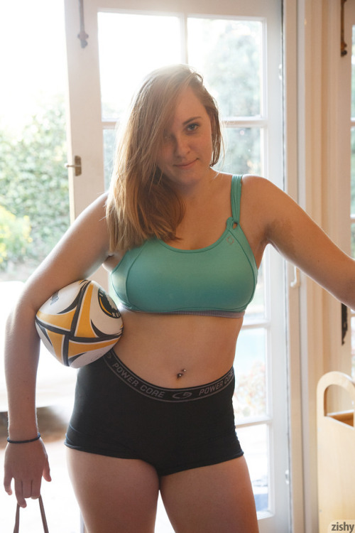 Deirdre Collins - www.zishy.com