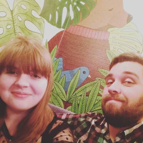 Remember kids, never meet people off the internet… unless they are cool like @daniellespark or myself! #staysafekids #birdandbear #birdandbeardundee #Glasgowtrip2017 #tumblrmutualsirl #awkwardselfie #awkwardselfies