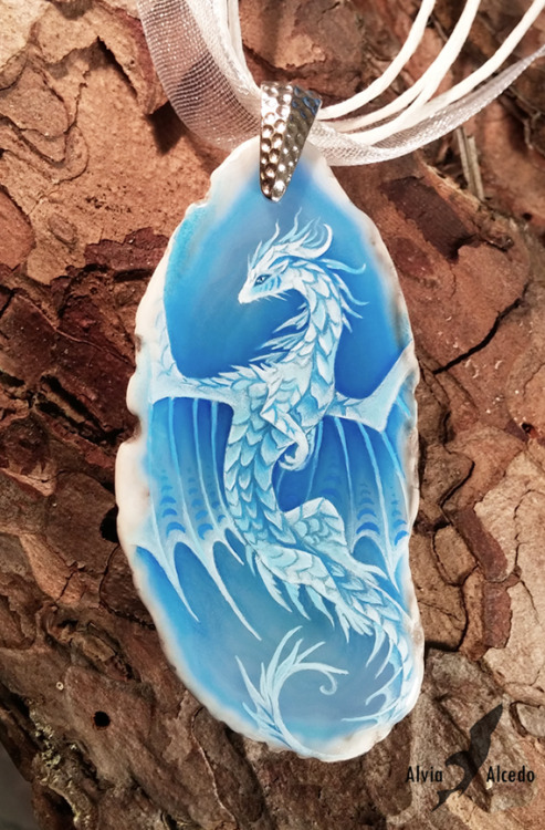 Sky blue dragon is on Ebay auction! Link: http://www.ebay.com/itm/-/112000673299 3 day duration, so 