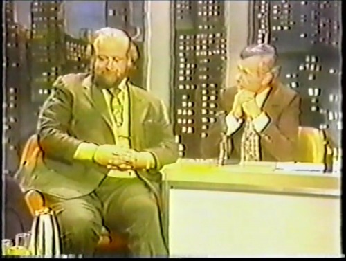 Victor Buono on The Tonight Show Starring Johnny Carson. This is from October 26, 1971.Buono sits on