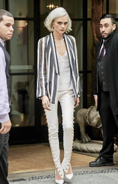 jordydior:Cara Delevingne in New York City.