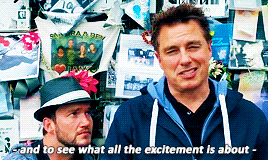 stuffandtorchwood:visiting iantos shrine [x]