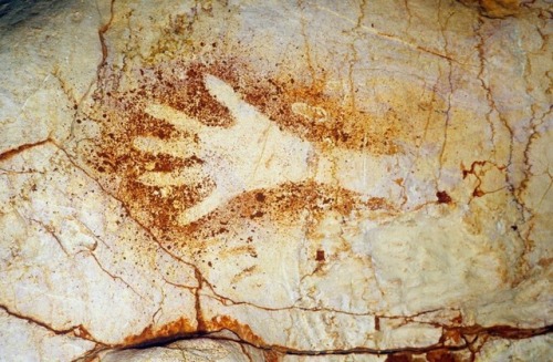 centuriespast:One of the hand outlines from Cosquer Cave on the Mediterranean coast of France create