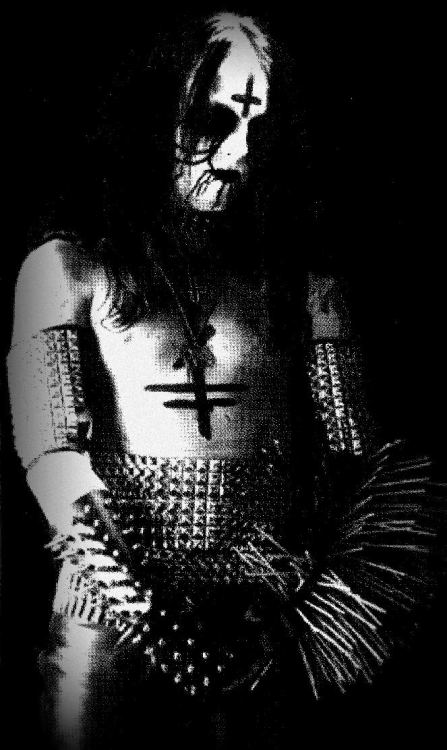 altar-ov-blood:  “Children of the night we are hiding in the black fog…” ~Behexen