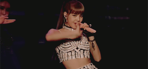 jaendeukie:(190413) Lisa - Kiss &amp; Make Up // Coachella Day 1