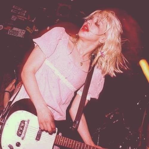 fuckyeahcourtneylove:1990.