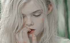 https://64.media.tumblr.com/dae1454d89256401d94e16973854f04f/tumblr_inline_o5fi8d5OpB1s1fojl_500.gif
