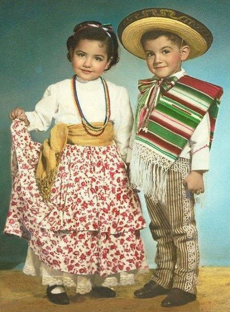 Traditional mexican dancer dress costume