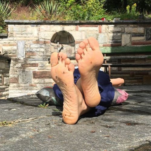 Nap time.  #hippiefeet #feet #soles #dirty #toes #garden #nap