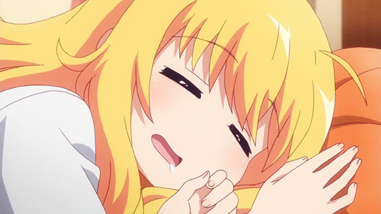 Uhhh ohhhh I might fall asleep while holding *yawnnns* I’m a sleepy little girl that’s 7 shots deep, in comfy pjs 