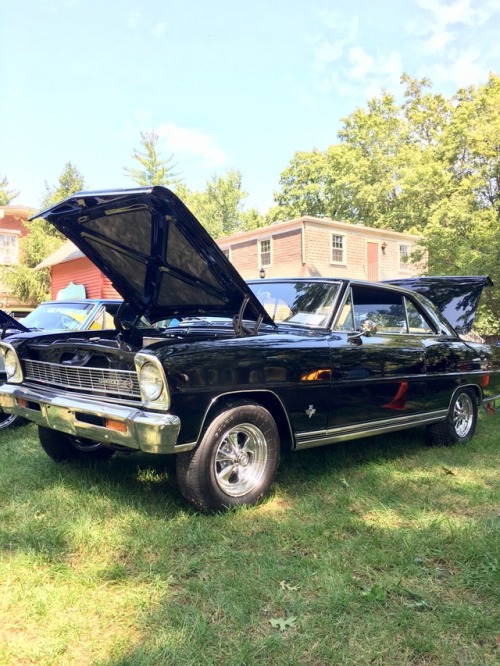 1966 Chevy II Super Sport. This girl, dressed in “Tuxedo Black”, has a 327 four barrel (