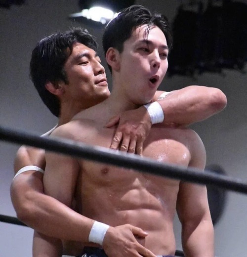 It seems that most men can’t keep their hands off Japanese wrestler Koju Takeda……and w