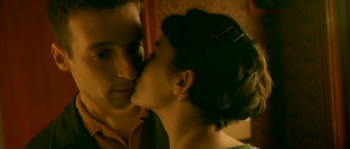 The Kiss, Amélie.