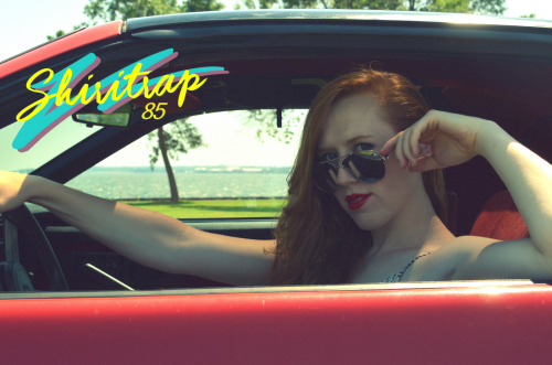 ravenshaddows: Shiri has embraced our love for 80′s nostalgia shots :Dshiritrap.tumblr.