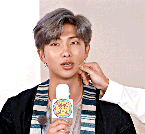 Namjoons Cheeks: Jimin: 