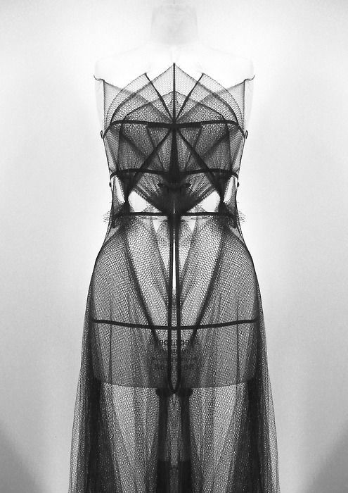 for-the-love-of-lingerie:  Lea Peckre for JP Gaultier 