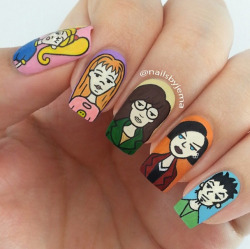 nailpornography:  Daria 