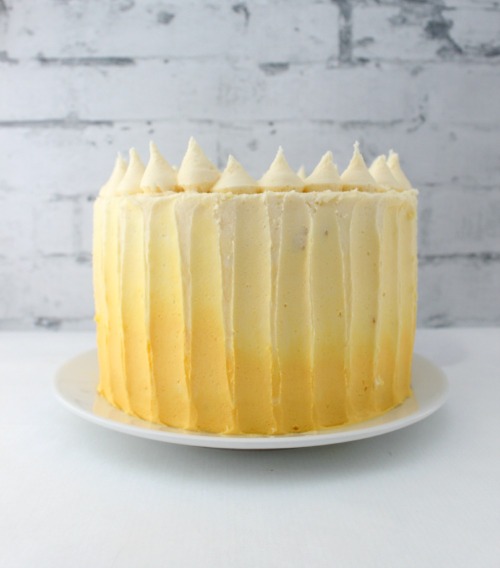sweetoothgirl:  Lemon Sunshine Cake  