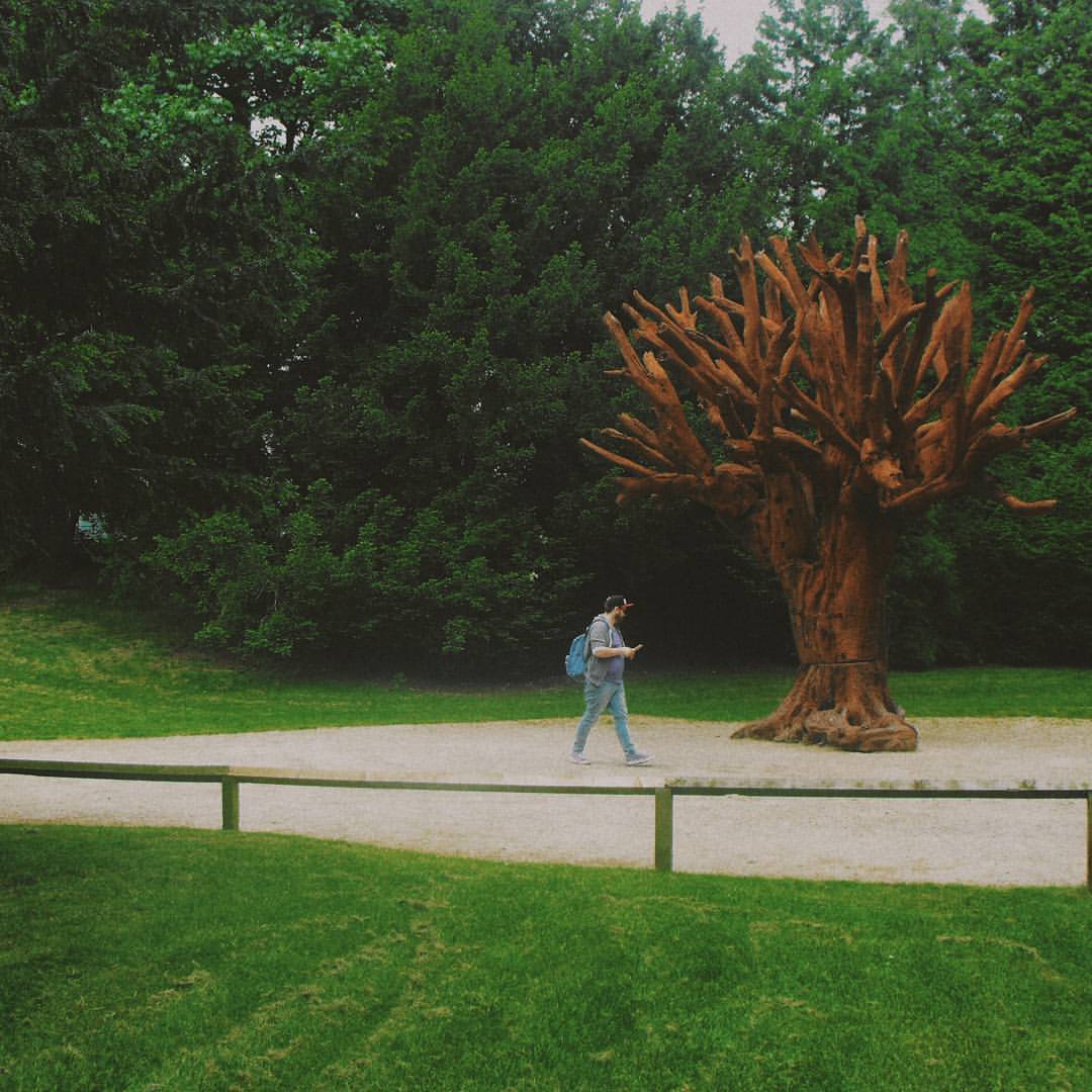 chronicperv:  #aiweiwei #boyfriendforscale  (at Yorkshire Sculpture Park)
