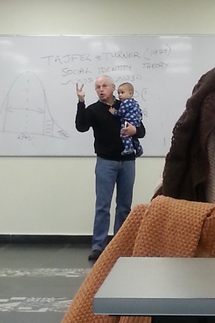 girlwithalessonplan:  equuslupus:  spencersarcastic:  taylorswiftville:  by-grace-of-god:  Edit: Found more details here, professor is Sydney Engelberg of Hebrew University, Jerusalem  Bringing a baby to class is so completely disrespectful of the other