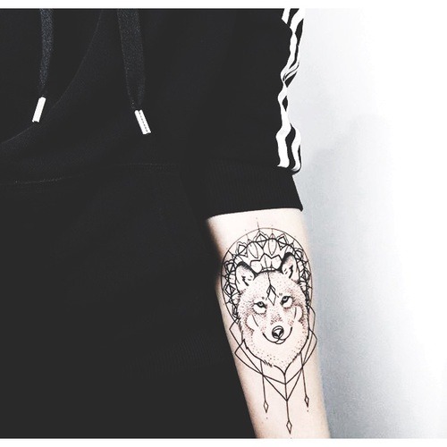 tattoos-w:  - -