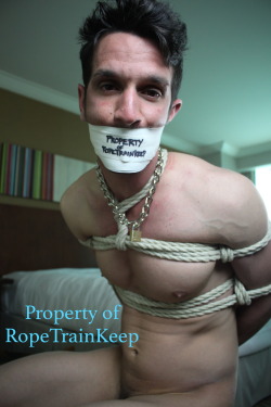ropetrainkeep:  I can’t wait to see this one again.  You can’t tell this from the photo (evil grin) but he has a sexy accent!  He didn’t get to call upon it much, but I did notice it! 