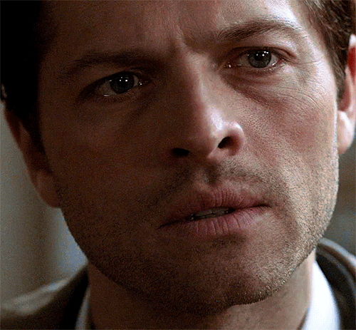 becauseofthebowties:CASTIEL IN EVERY EPISODE↳ 4.22 - Lucifer Rising