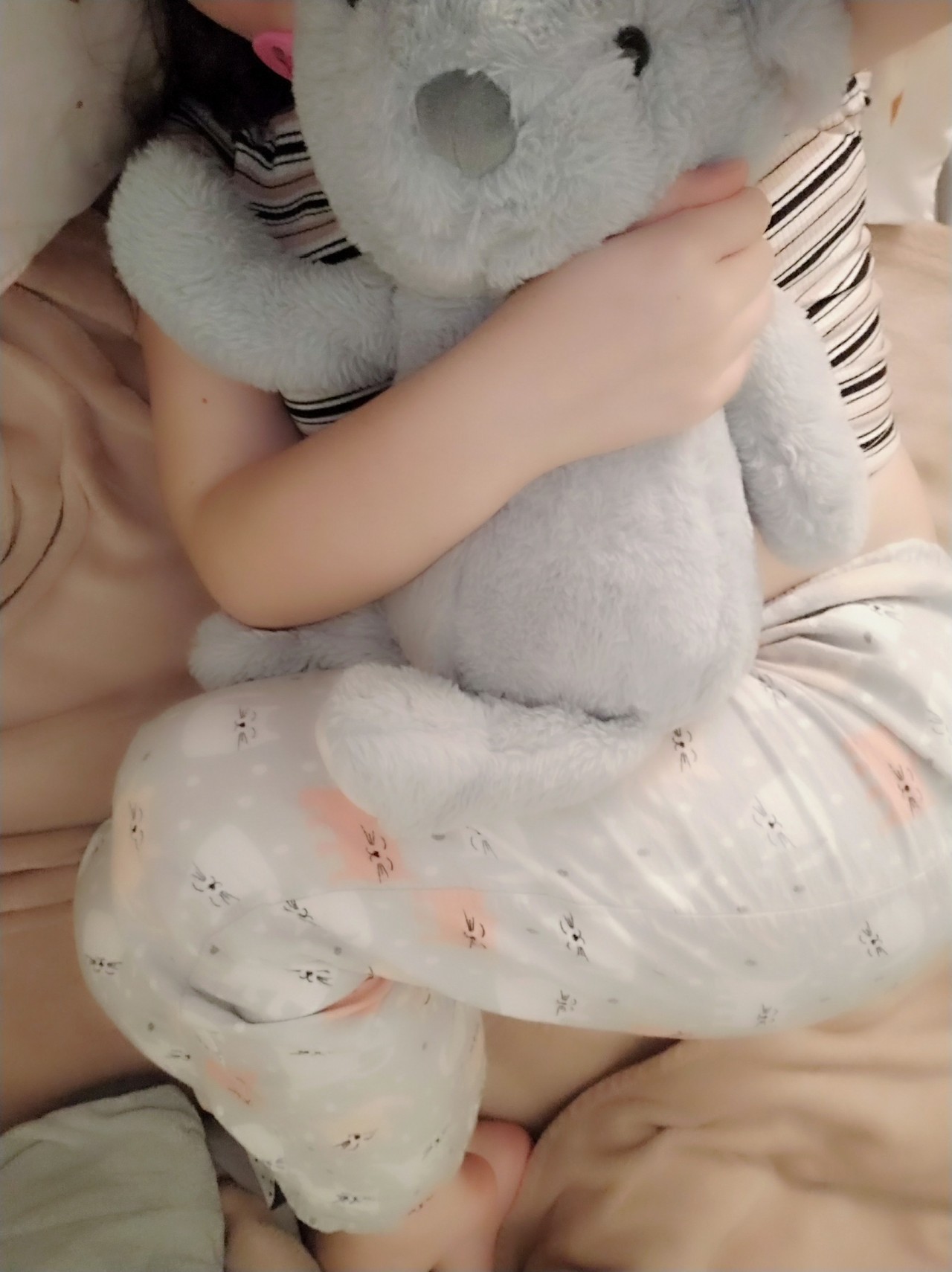 wittlebittycrybaby: Shleepyyyyy 