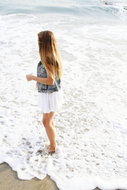 sunkissed-coast:  active summer blog. following