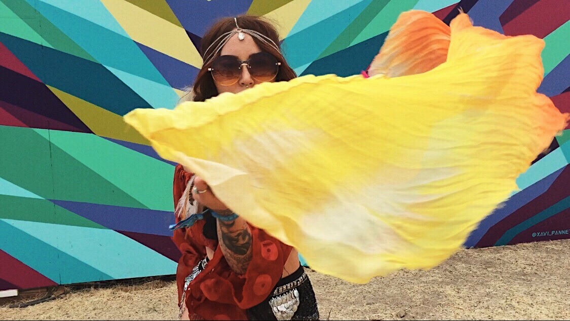 Desert Goddess pt. 1 Low qual screenshots from a video of me dancing at LIB⚡️