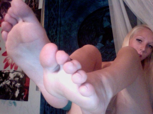 Feet Yiker