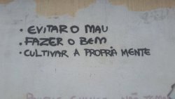 Bruto e sincero demais.