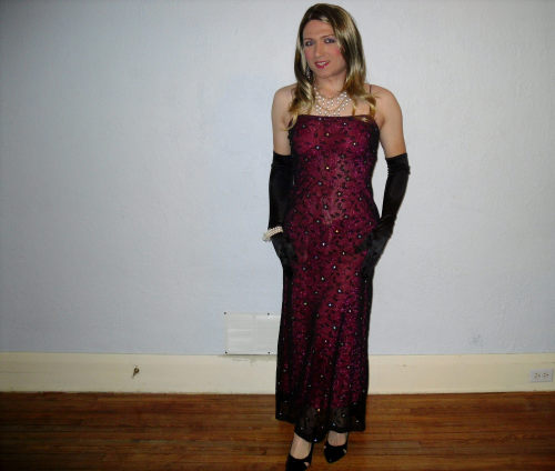 hgillmore: Well Dressed Crossdressers and Transgendered Women Celebrating Crossdressers and Transgen