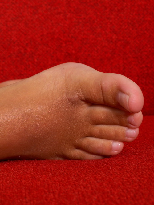 stopy-lubie:  dream girl’s feet