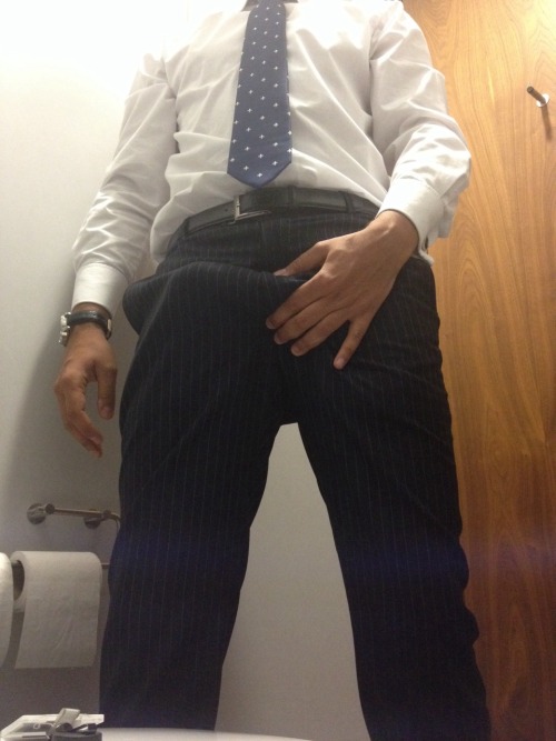 johnnybvlgari:  Johnny’s back from his holidays. Suit of the day. Enjoy it. JB 