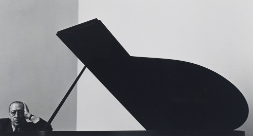 wright20:Arnold Newman Igor Stravinsky, New York City