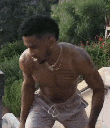 bromancebooty:   Trey Songz beautiful dick print x cakes  