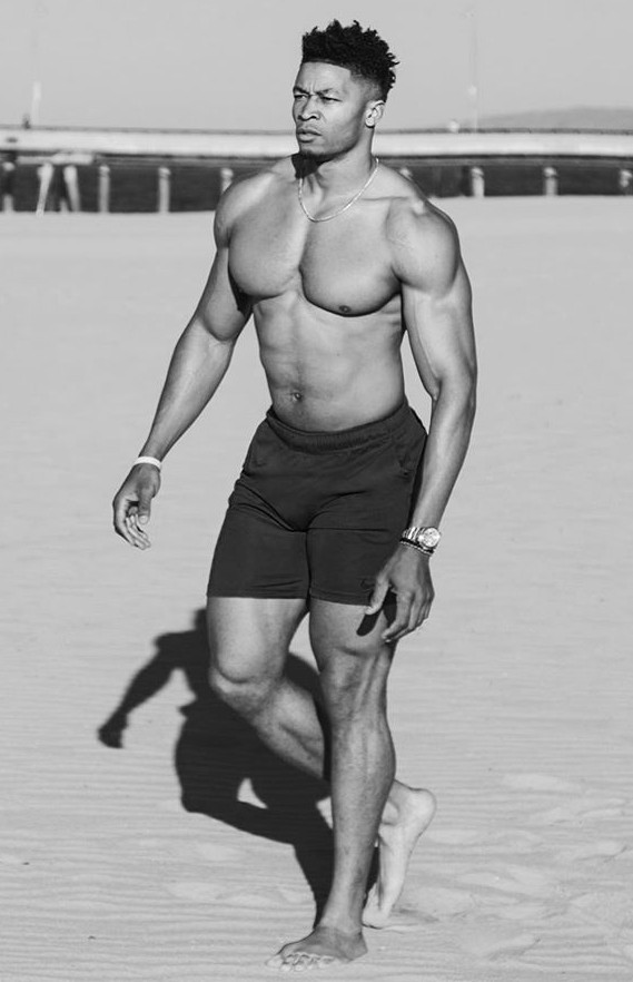 blackmannmd:dominicanblackboys-blog:A hot naked moment on the beach with sexy gorgeous handsome fine fat muscle ass Ahmad Williams!!!!!!!!😍😍😍😍😍😍😍Ditto